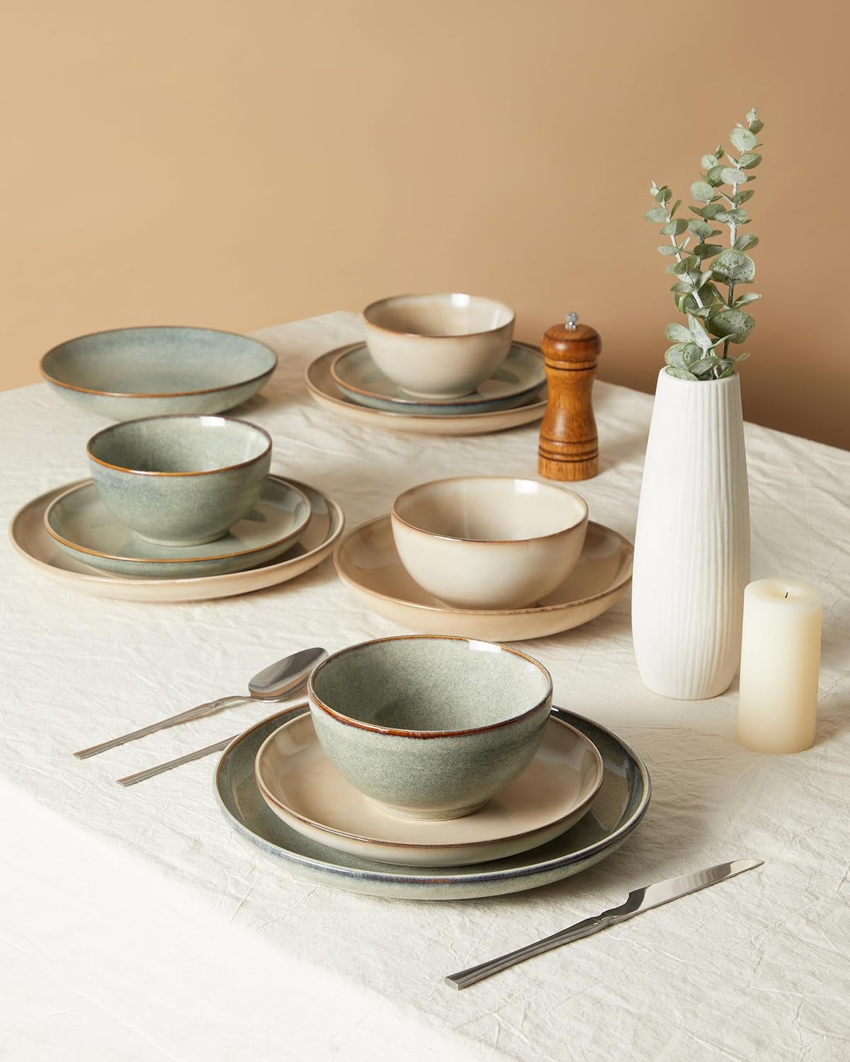 Ceramic Dinnerware Sets for 6, 18pcs Plates and Bowls Sets Dish Set