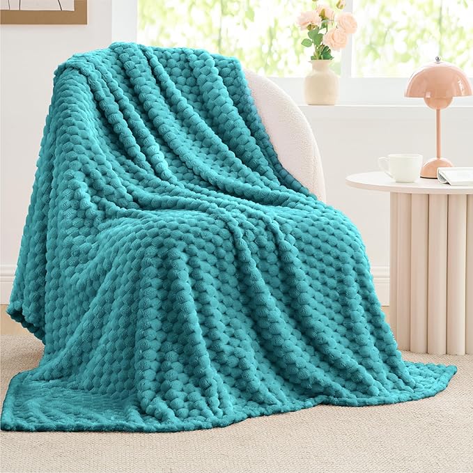 BEDELITE Fleece Throw Blanket for Couch & Bed by BEDELITE