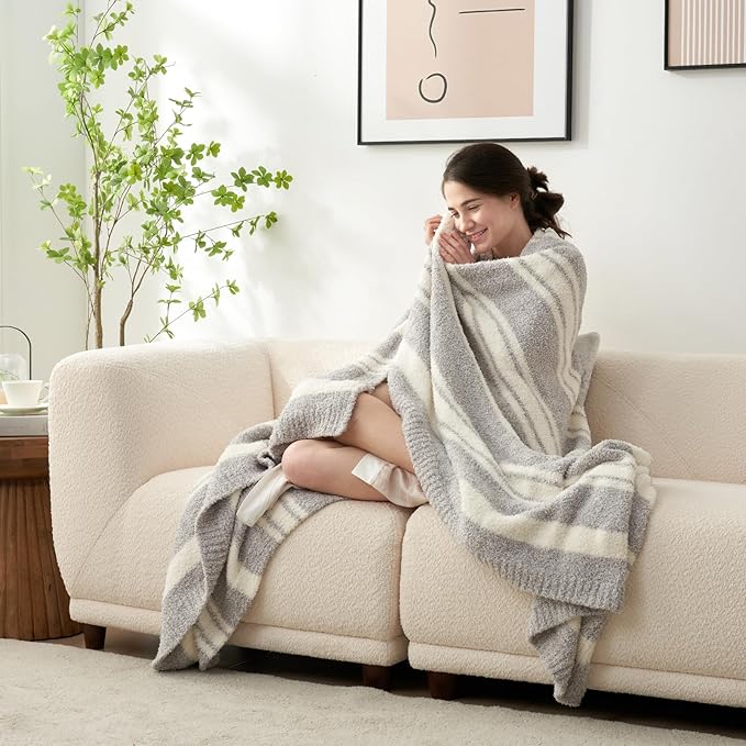 Snuggle Sac Queen Size Bedding Blankets, Super Soft Warm Blankets Cozy Knit - Image 7