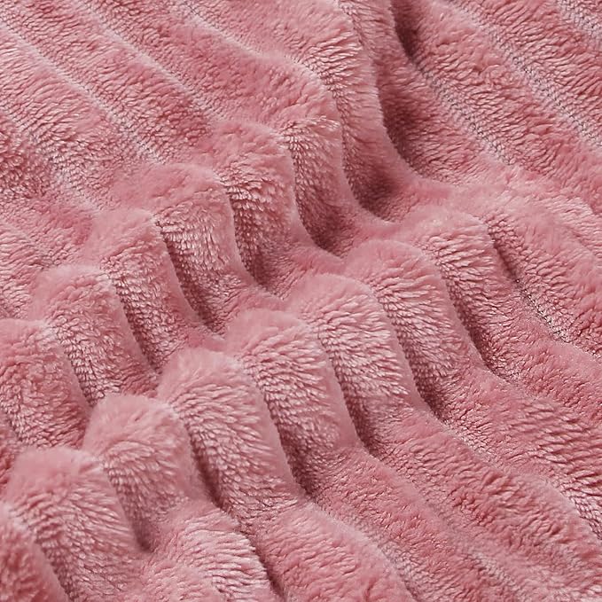 BEDELITE Fleece Blanket Queen Size – 3D Ribbed Jacquard Soft and Warm - Image 4