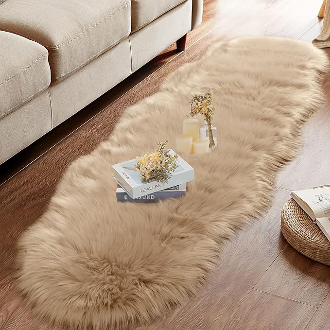 Ciicool Ultra Soft Faux Sheepskin Fur Rug Fluffy Rug - Image 2