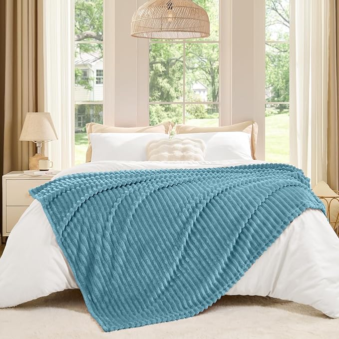 BEDELITE Fleece Throw Blanket for Couch – 3D Ribbed Jacquard Soft and Warm - Image 6