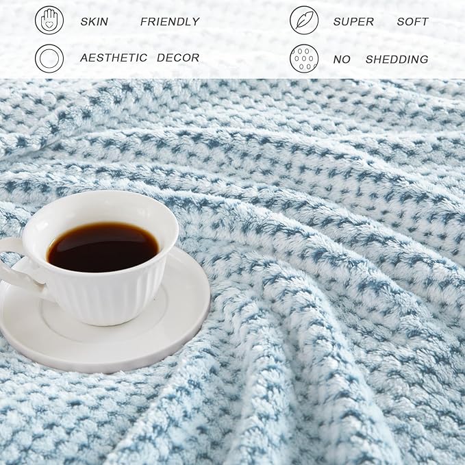 Exclusivo Mezcla Fleece Bed Blanket Queen Size, Super Soft and Warm Blankets - Image 6