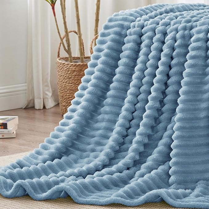 BEDELITE King Size Blanket for Bed, 300GSM Soft & Warm Fleece Blanket, - Image 6