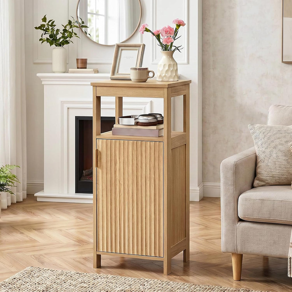 CHOEZON Bathroom Cabinet, Freestanding Bathroom Storage Cabinet with Door and Shelves, Small Floor Storage Cabinet, Narrow Bathroom Table, Fluted Door, Gold Handle, for Bathroom, Living Room, Natural
