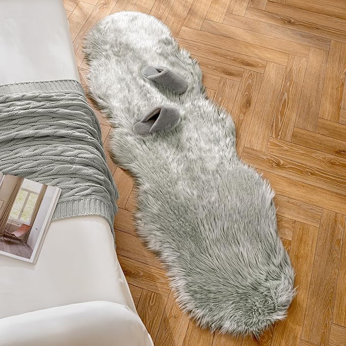 MIULEE Luxury Super Soft Fluffy Area Rug Faux Fur Sheepskin Rug Decorative - Image 3