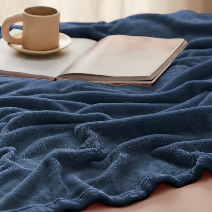 Bedsure GentleSoft Fleece Throw Blanket Mineral Blue - Image 5