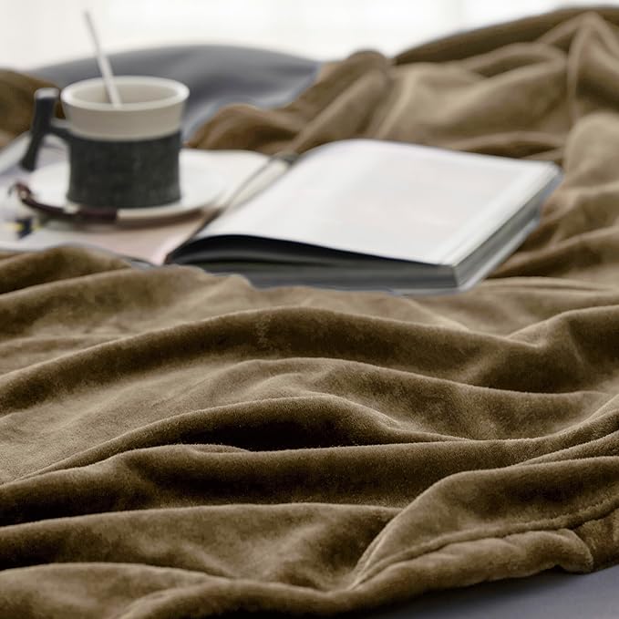 Bedsure GentleSoft Fleece Throw XL Blanket Camel - Image 4