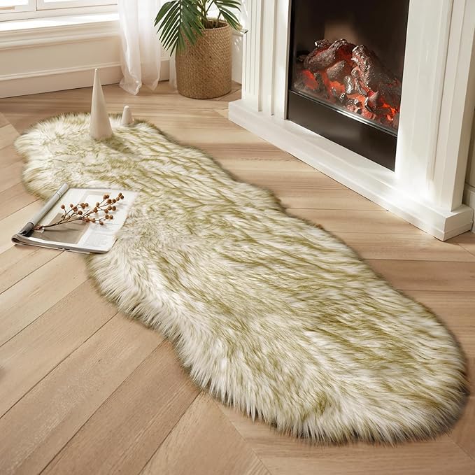 Ciicool Ultra Soft Faux Sheepskin Fur Rug Fluffy Rug by CIICOOLHomeDeco