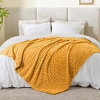 BEDELITE Fleece Blanket - Image 3