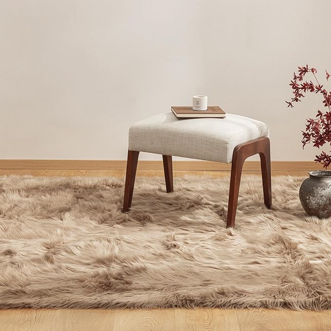 Ashler faux fur rug, Fluffy Shaggy Area Rug Ultra Soft 3 x 5 Feet Rectangle Fur - Image 4
