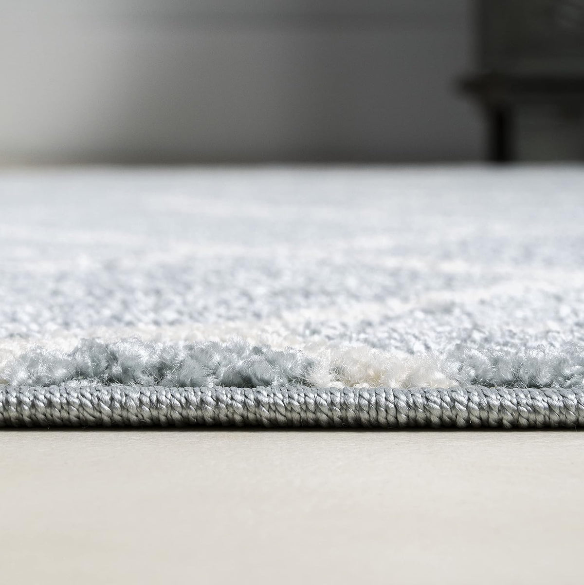 JONATHAN Y Tumbling Blocks Light Blue/White Runner Rug 2x8, Modern,Contemporary,Geometric,Casual, Easy-Cleaning for Living Room,Bedroom,Kitchen,Pet Friendly,Non-Shedding (SEU101C-28)