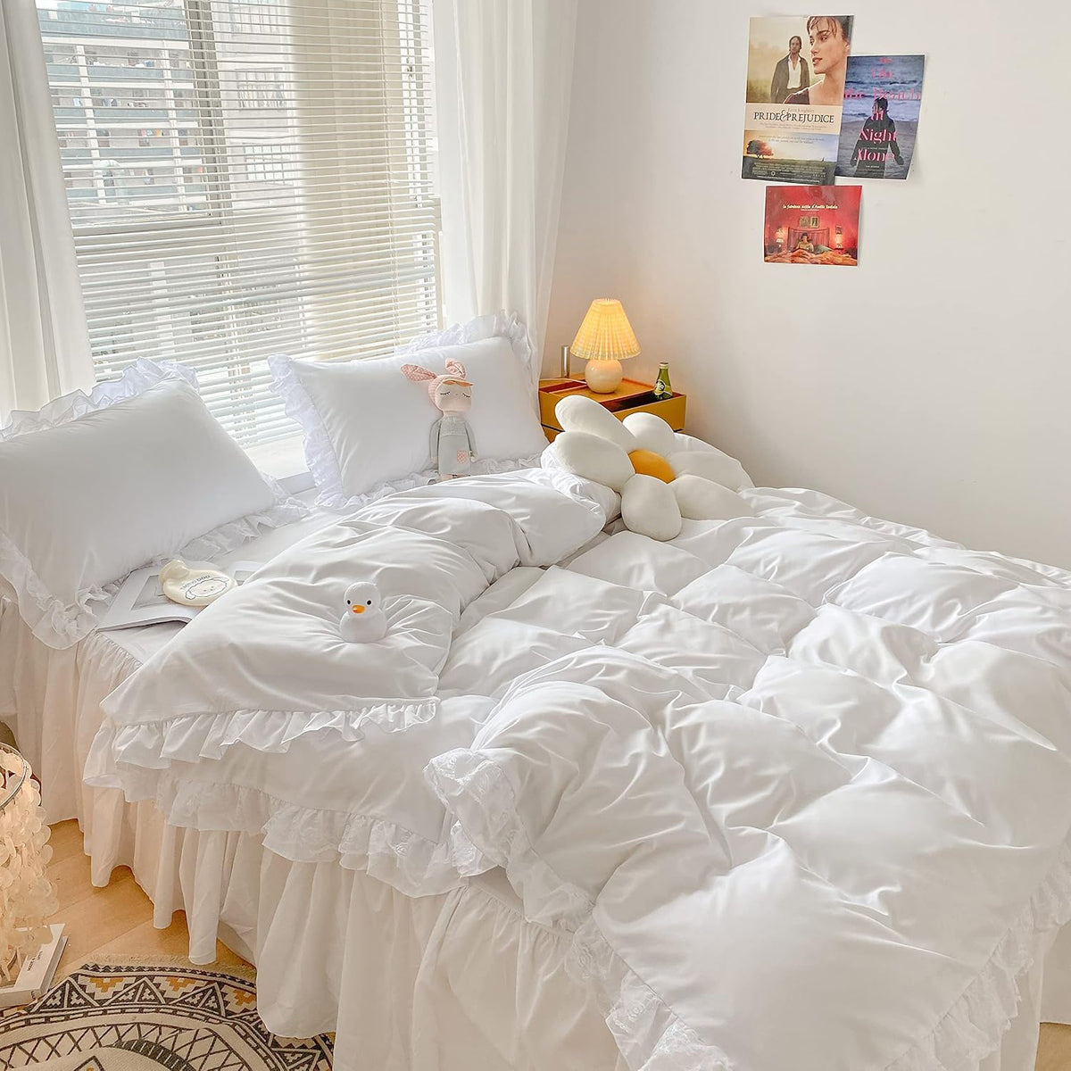 MOOWOO Chic Ruffle Lace Polyester Duvet Cover Set -Girl White Bedding-3 Piece Full Duvet Cover with Zipper Closure -Ultra Soft and Light Weight (White, Full)-No Comforter