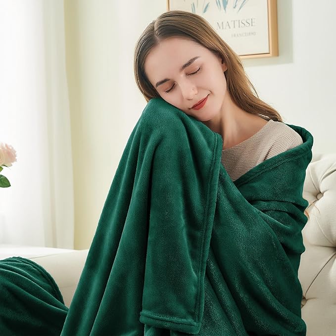 BEDELITE Fleece Blanket Twin Size Forest Green Throw Blankets - Image 2