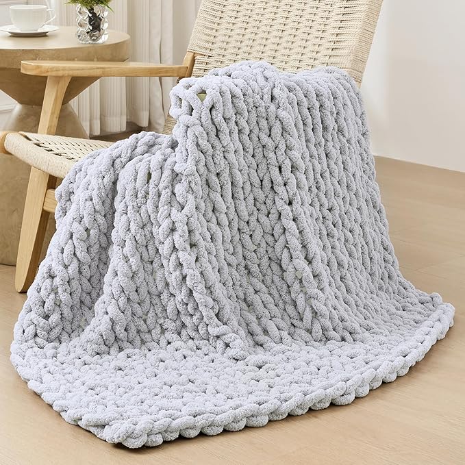 Bigacogo Chunky Knit Throw Blanket by Bigacogo