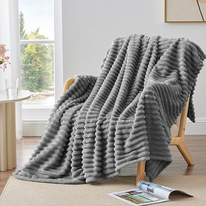 BEDELITE Twin Blanket for Couch & Bed, 300GSM Soft & Warm Fleece Blanket - Image 5