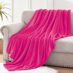 Exclusivo Mezcla Fleece Hot Pink Throw Blanket - Image 3