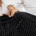 Exclusivo Mezcla King Size Flannel Fleece Blanket, Super Soft Striped Jacquard - Image 2