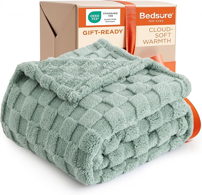 Bedsure GentleSoft Twin Blanket by BEDSURE