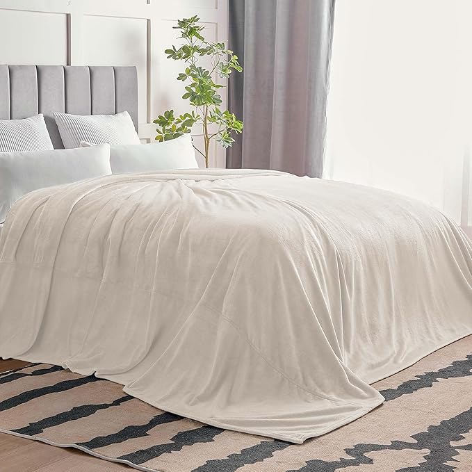 BEDELITE Big Fleece Blanket 120" x 120", Super Soft Fluffy Fuzzy Oversized King - Image 7