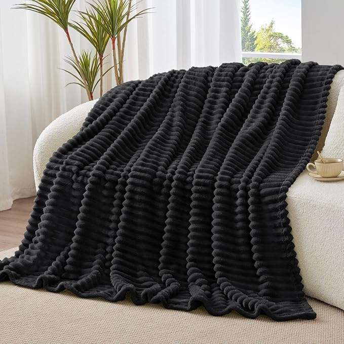 BEDELITE Twin Blanket for Couch & Bed, 300GSM Soft & Warm Fleece Blanket - Image 3
