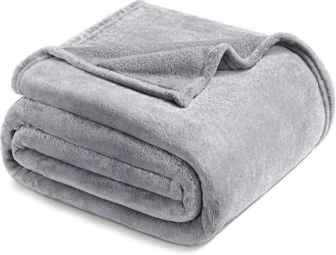 Exclusivo Mezcla Fleece Blankets Queen Size by ExclusivoMezcla
