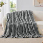 BEDELITE Fleece Throw Blanket for Couch - Image 8
