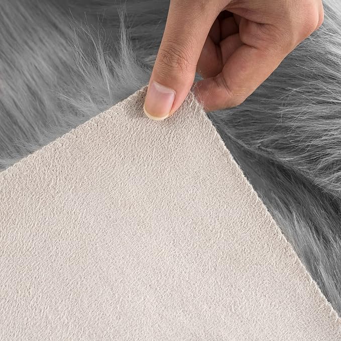 Ciicool Faux Fur Rug for Bedroom, Washable Fuzzy Runner Rugs Thick Fur Area Rug - Image 6