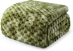 Exclusivo Mezcla Fleece Twin Blanket by ExclusivoMezcla