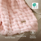 Bedsure 3D Fleece Bubble Blanket - Image 5