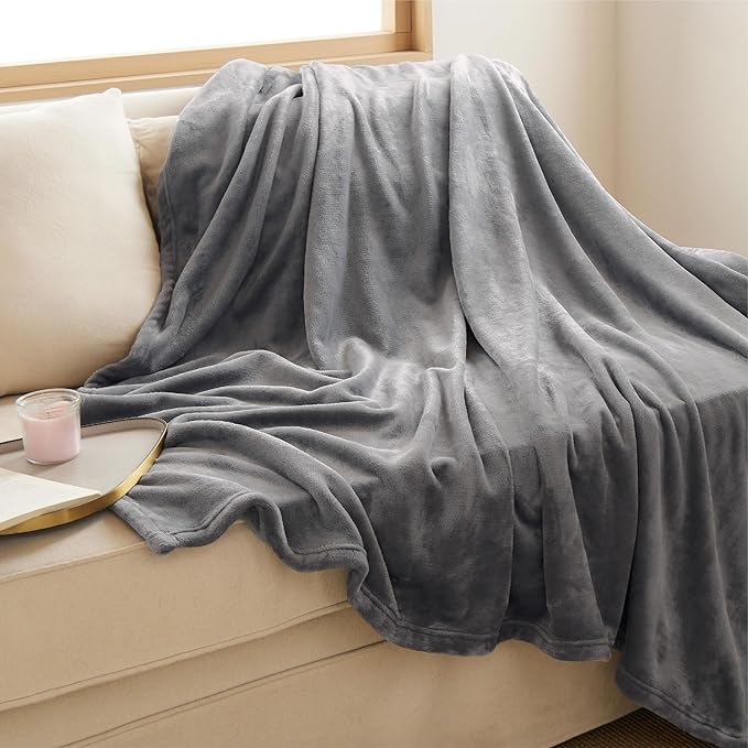 Bedsure GentleSoft Fleece Blanket Twin Size Grey - Image 2
