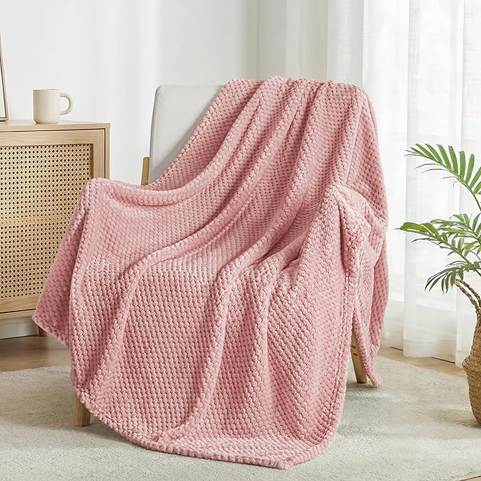 Exclusivo Mezcla Fleece Bed Blanket Queen Size, Super Soft and Warm Blankets - Image 4