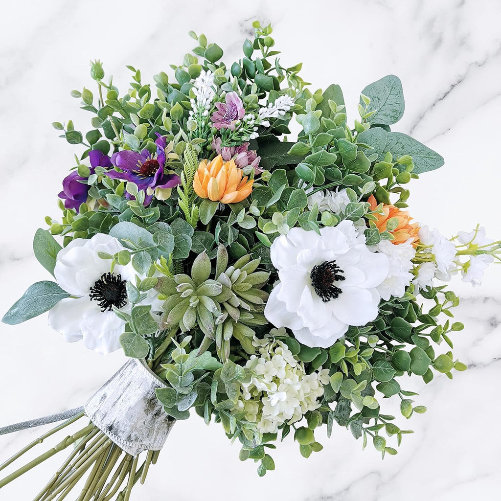 Winlyn 20 Pcs Mixed Artificial Oval Eucalyptus Leaves Bulk with White Seeds Stems and Spray for Vase Floral Wreath Bouquets Wedding Greenery Decoration