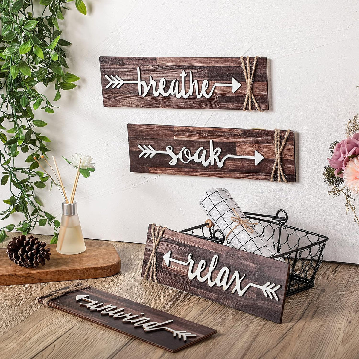 Jetec 4 Pieces Farmhouse Bathroom Decor Wall Art Soak Relax Unwind Breathe Wooden Signs with Arrow Rustic Vintage Country Bathroom Decor for Home Laundry Room(Brown)