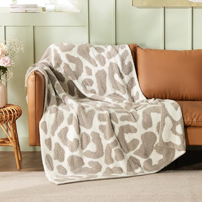 Bedsure Leopard Throw Blanket for Couch, Cheetah Print Knit Fall Gifts Blanket - Image 3