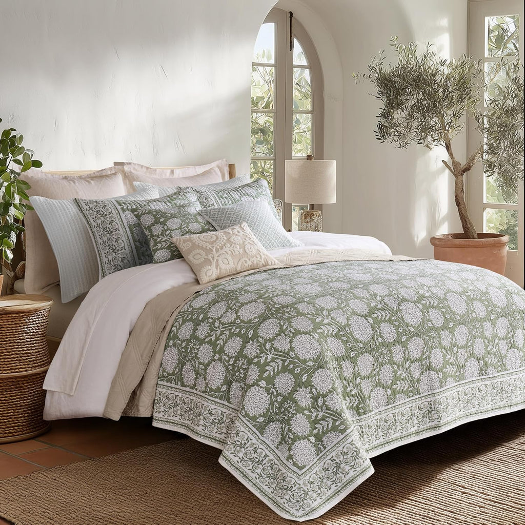 Levtex Home Adare Sage Reversible Full/Queen Quilt Set (88x92in) with 2 Pillow Shams (26x20in) - Floral Bedding - Sage White - Cotton Full/Queen Size Quilt Bedding Set - Lightweight, Soft, Pre-Washed