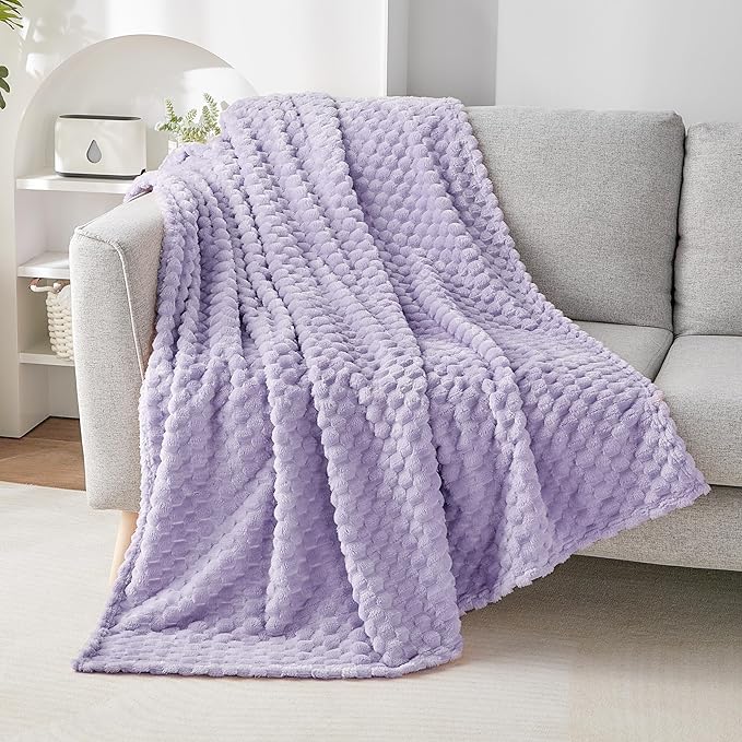 EXQ Home Fleece Throw Blanket for Couch or Bed - Image 4