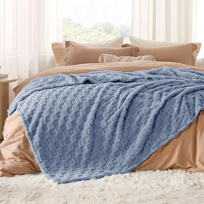 Bedsure GentleSoft King Size Blanket - Image 6
