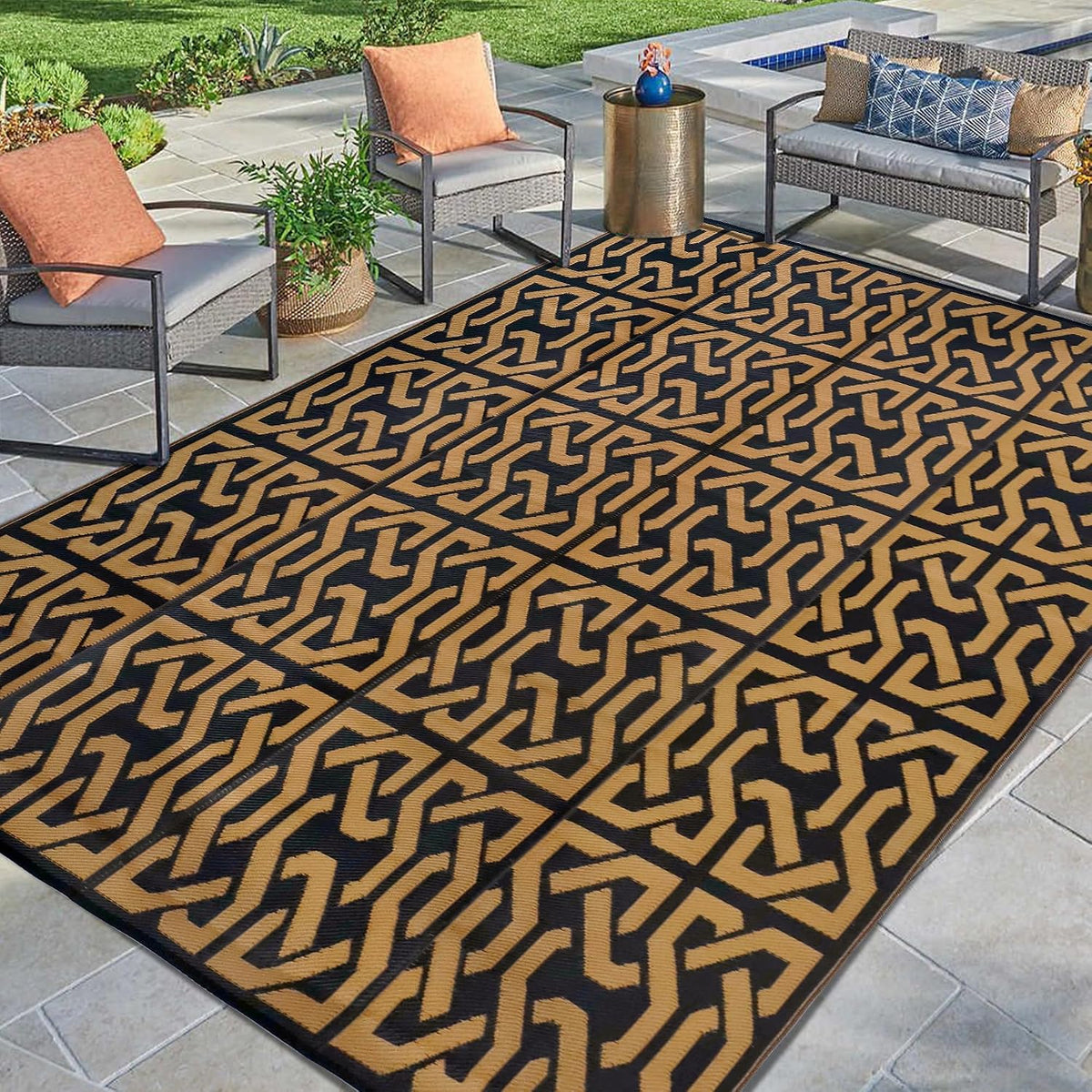 SAND MINE Reversible Mats, Plastic Straw Rug, Modern Area Rug, Large Floor Mat and Rug for Outdoors, RV, Patio, Backyard, Deck, Picnic, Beach, Camping, Trailer, Black & Brown, 9' x 12'