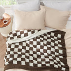 Bedsure Gentlesoft Checkered Twin Blanket - Image 6