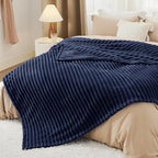 Bedsure GentleSoft Navy Blue Full Blanket - Image 7