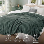 Bedsure GentleSoft Mallard Green Fleece Blanket - Image 5