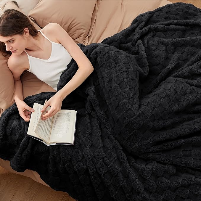 Bedsure GentleSoft King Size Blanket - Image 2