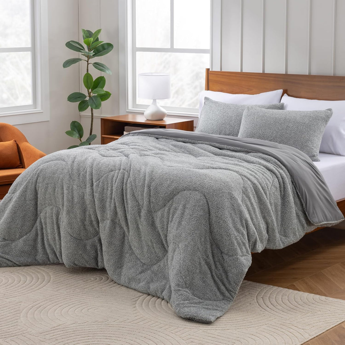 Berkshire Heathered Retro Comfort Plush rev Microfiber Comforter Set - Ultra-Soft & Breathable All-Season Bedding - 3-Piece Includes 1 Comforter (90’’×104’’) and 2 Pillow Shams(King, Edgecomb Grey)