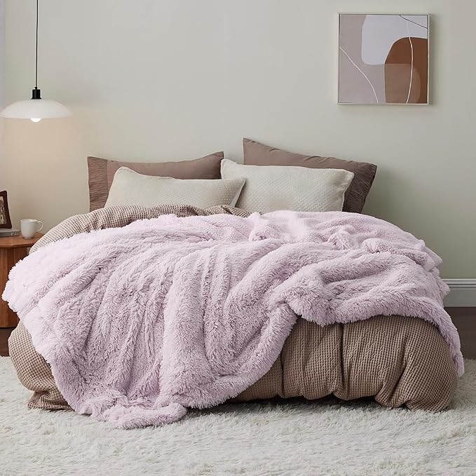 Bedsure GentleSoft Fluffy Lavender Purple King Size Blanket - Image 5