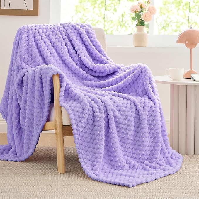 BEDELITE Fleece Twin Blanket for Couch & Bed - Image 9