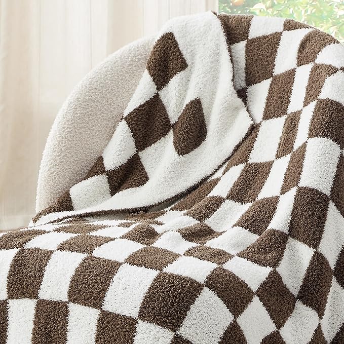 Bedsure GentleSoft Checkered Throw Blanket by BEDSURE