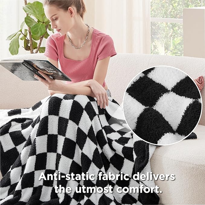 Bedsure GentleSoft Cozy Soft Throw Blanket, Lightweight Warm Knit All Season - Image 5
