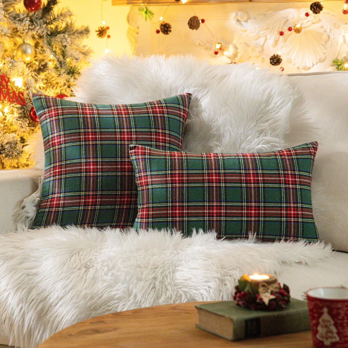 AQOTHES Christmas Plaid Decorative Throw Pillow Covers Red Green 18x18