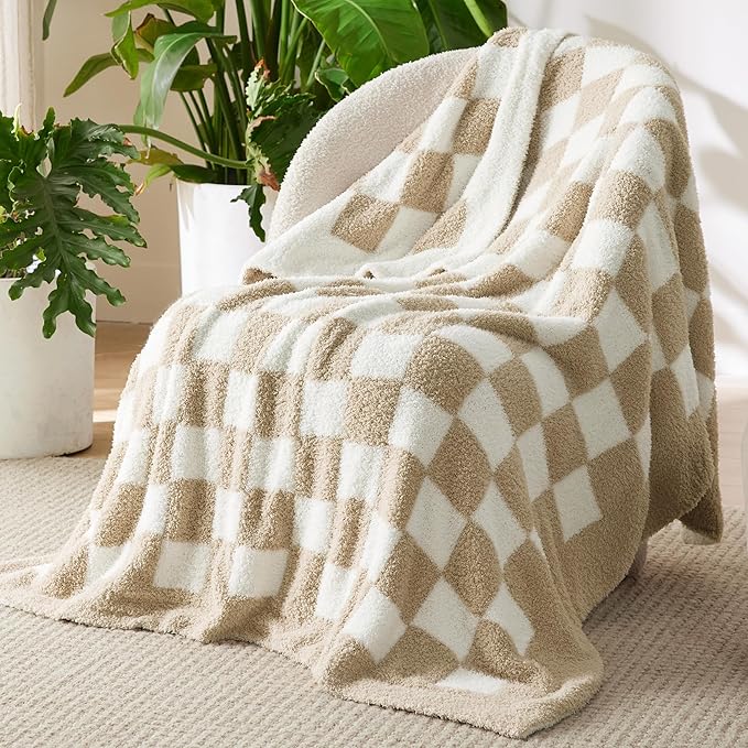 Bedsure GentleSoft Checkered Twin Blanket - Image 3